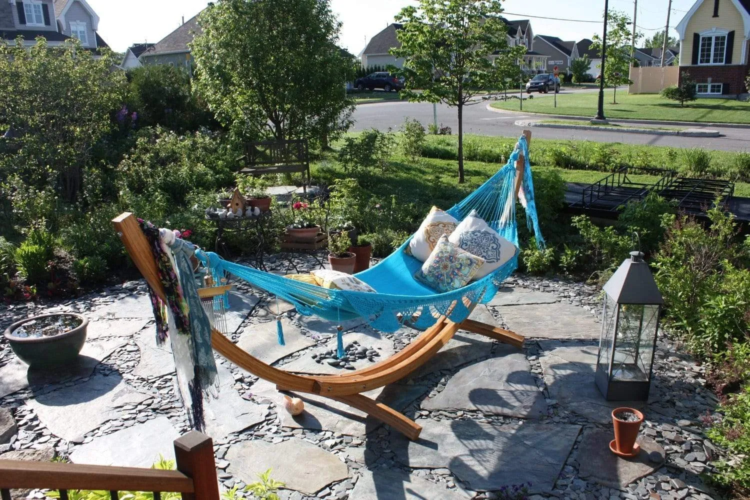 Nicaraguan Hammock with Eco-Friendly Bamboo Stand